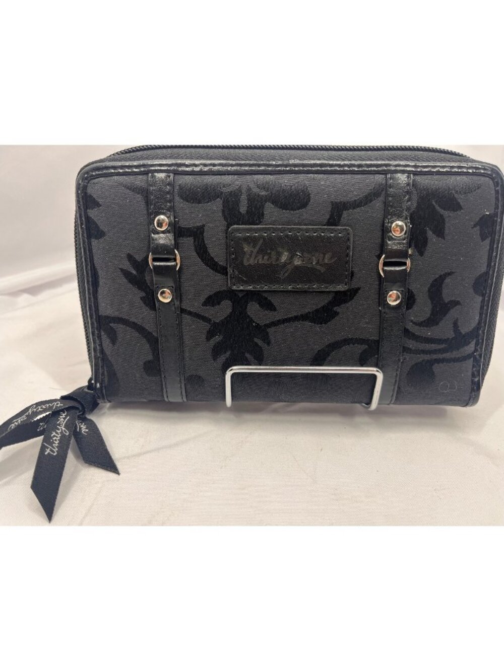 Thirty-One Black Damask Organizer Wallet Crossbody Bag Detachable Strap